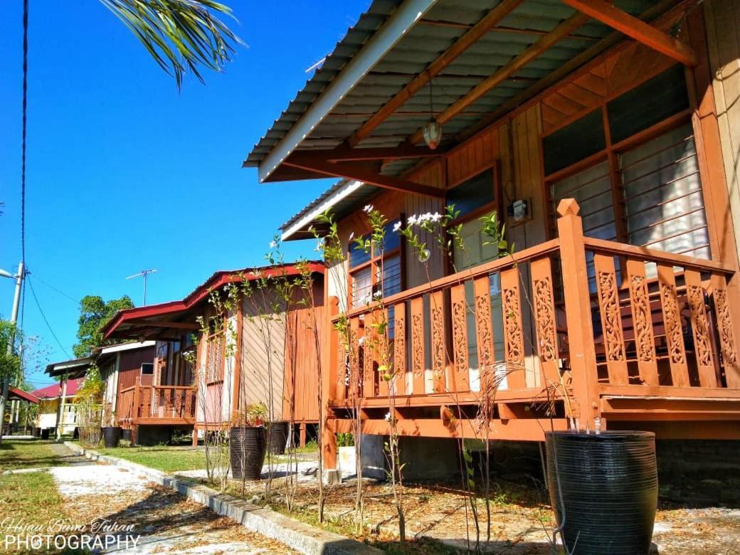 Tamteh Homestay Ayer Hitam Zewnętrze zdjęcie